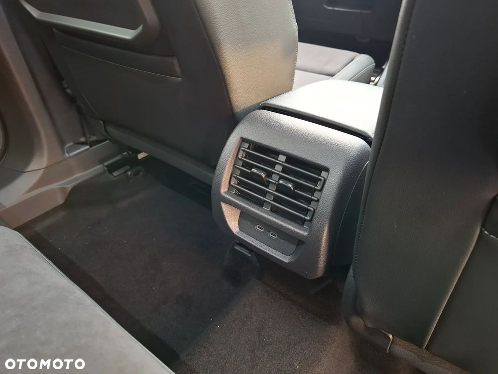 Volkswagen Caddy Maxi 2.0 TDI Style DSG - 11