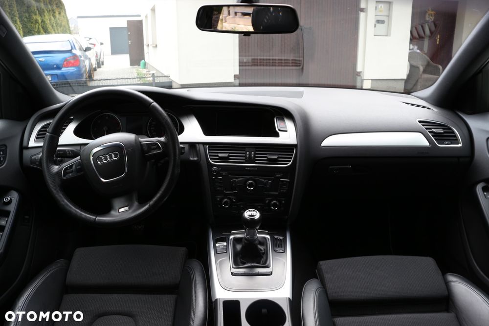 Audi A4 Limousine 2.0 TDI DPF - 14