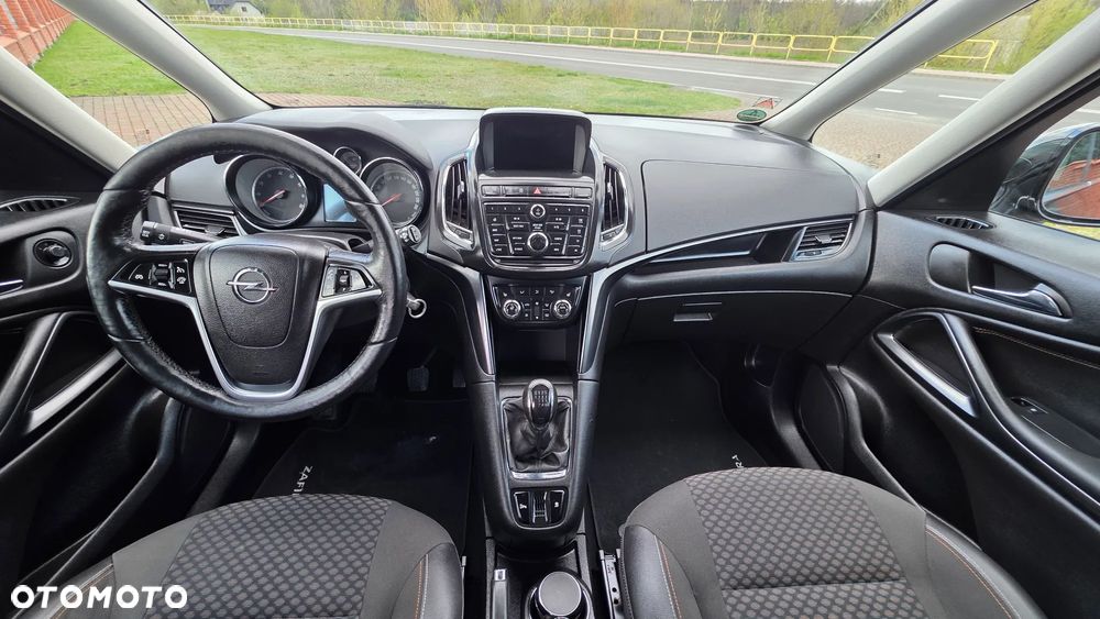 Opel Zafira 1.4 Turbo Innovation - 23