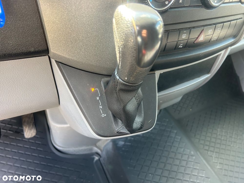 Mercedes-Benz Sprinter (BlueTec) 906.233 - 15