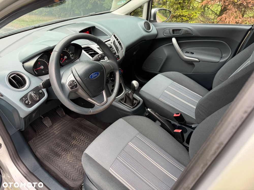 Ford Fiesta 1.25 Viva - 12