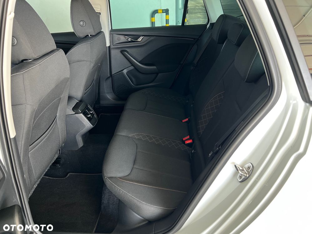 Skoda Kamiq 1.0 TSI Ambition - 36