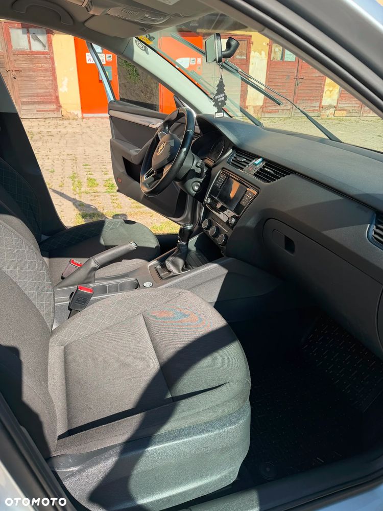 Skoda Octavia 1.6 TDI Active - 5