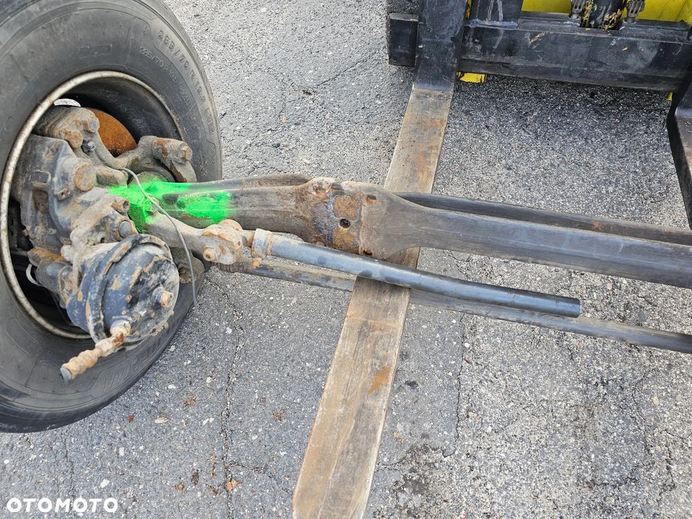 BELKA OŚ PRZEDNIA PIASTY PIASTA ZWROTNICE RENAULT MIDLUM DCI DXI FELGI 19,5'' - 8