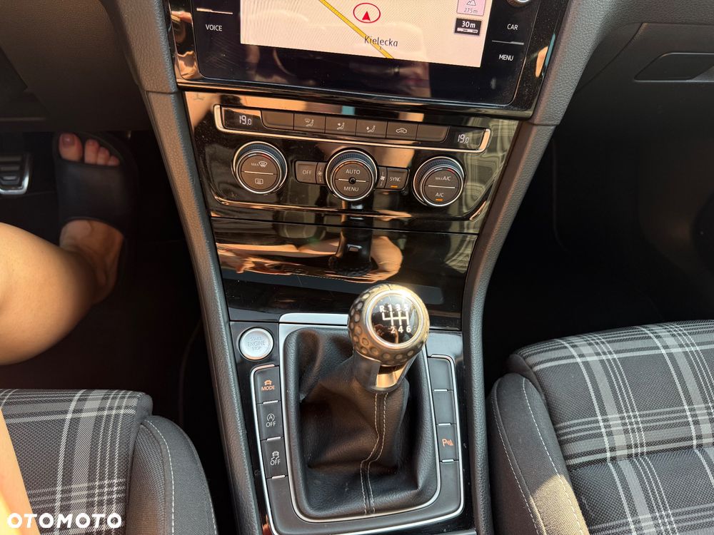 Volkswagen Golf GTD BlueMotion Technology - 16