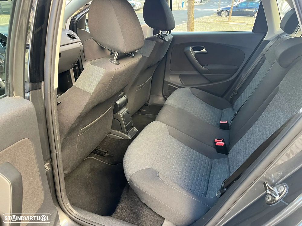 VW Polo 1.2 Confortline - 17