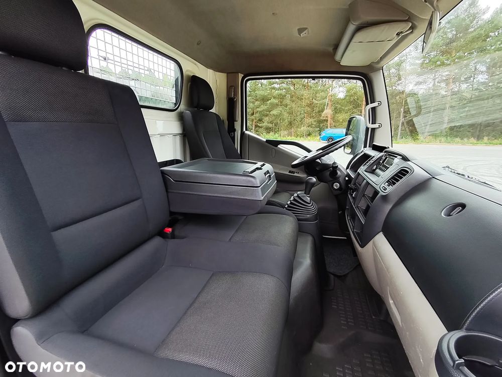 Nissan NT400 - 20