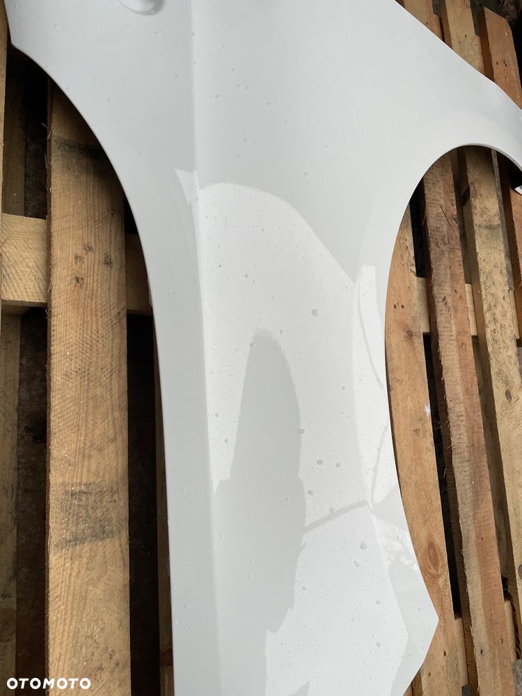 BŁOTNIK PRZÓD LEWY MERCEDES-BENZ W247 B KLASA A2478810900 BIAŁY W KOLOR - 11