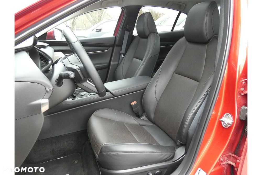 Mazda 3 e-SKYACTIV-X 186 M HYBRID TAKUMI - 15