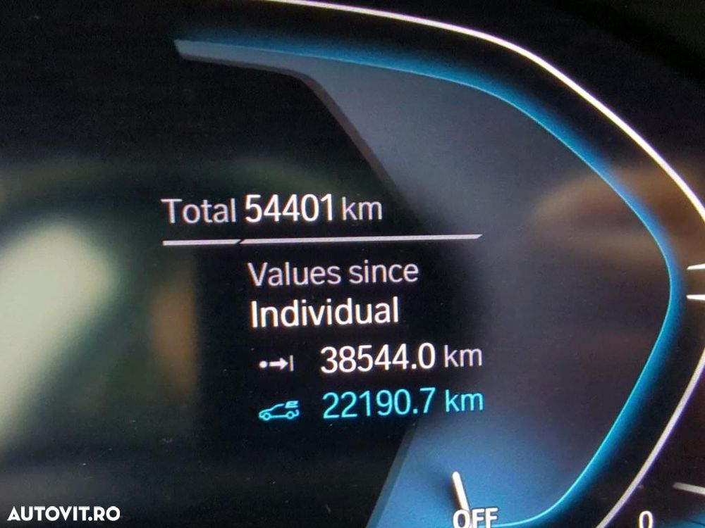 BMW Seria 3 330e xDrive Aut. Advantage - 14