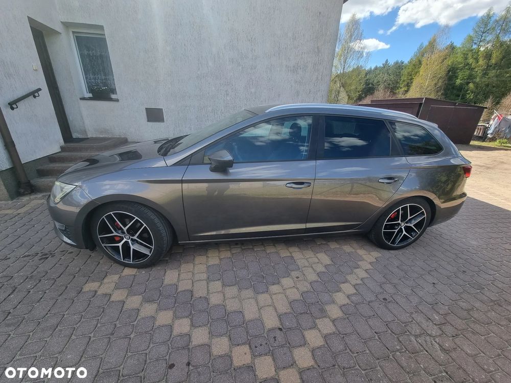 Seat Leon 2.0 TDI DPF Start&Stop DSG FR - 2