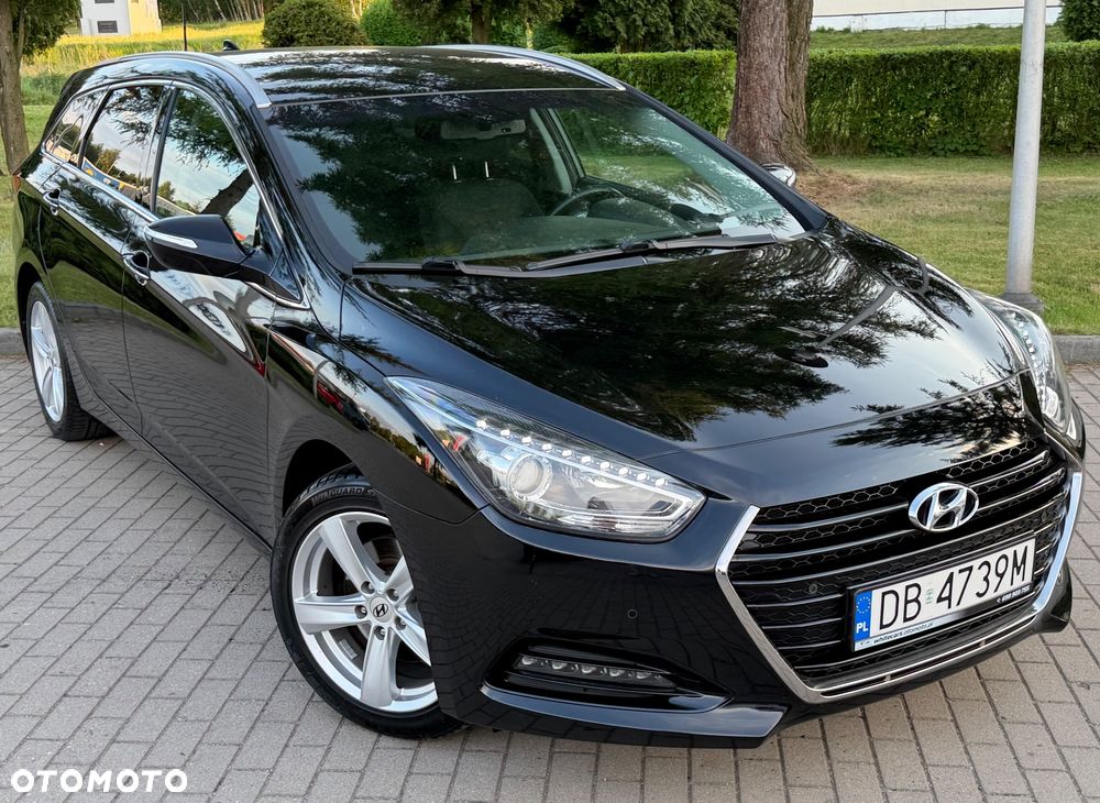 Hyundai i40 Kombi 2.0 Automatik Premium - 21