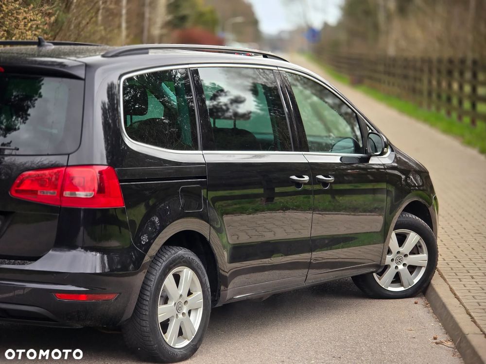 Volkswagen Sharan 2.0 TDI BlueMotion Technology Highline - 38
