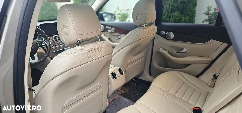 Mercedes-Benz GLC - 6