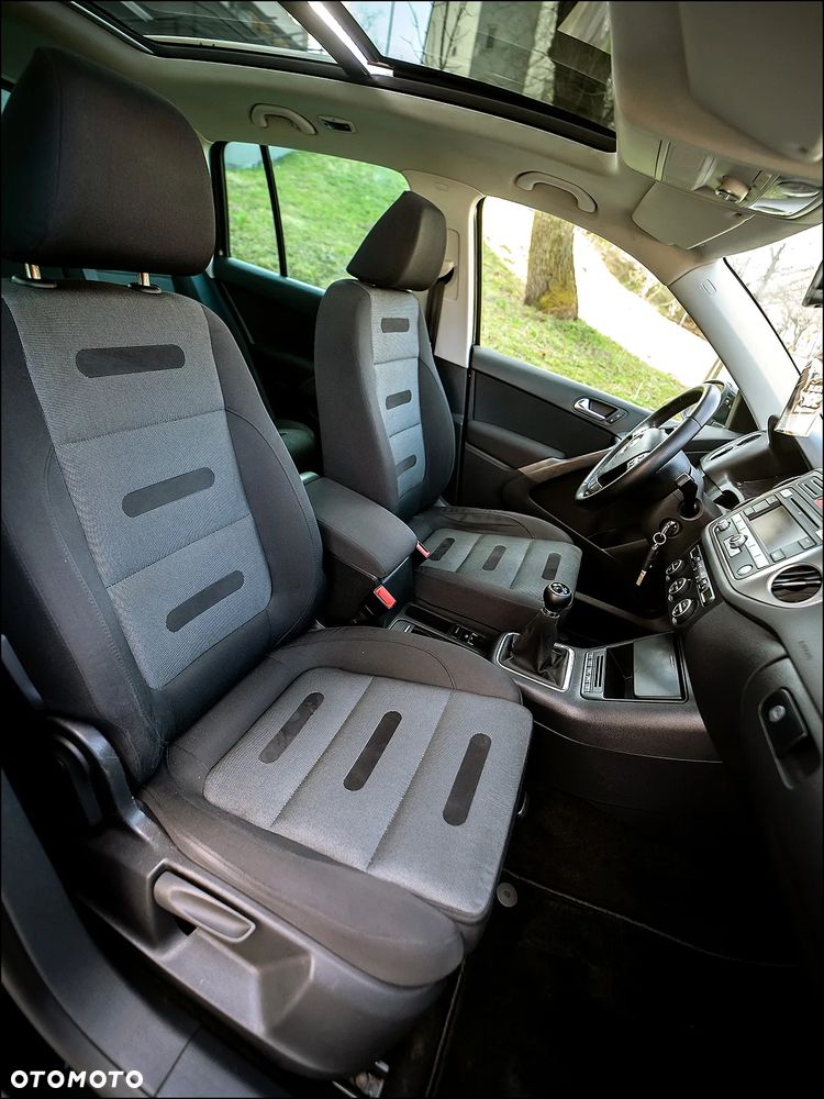 Volkswagen Tiguan - 37