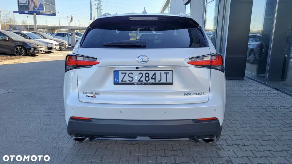 Lexus NX 200t Comfort AWD - 6