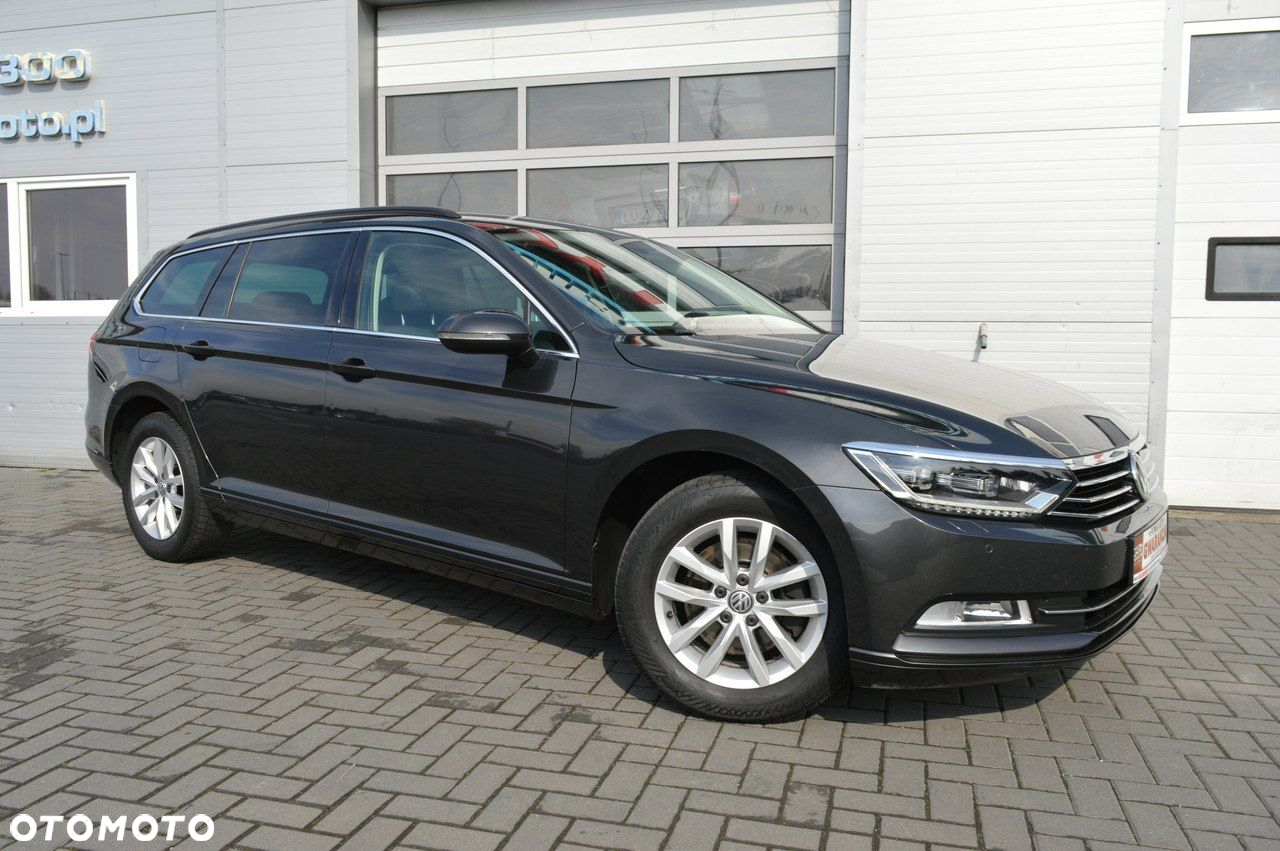 Volkswagen Passat Variant 1.6 TDI (BlueMotion Technology) DSG Trendline - 5