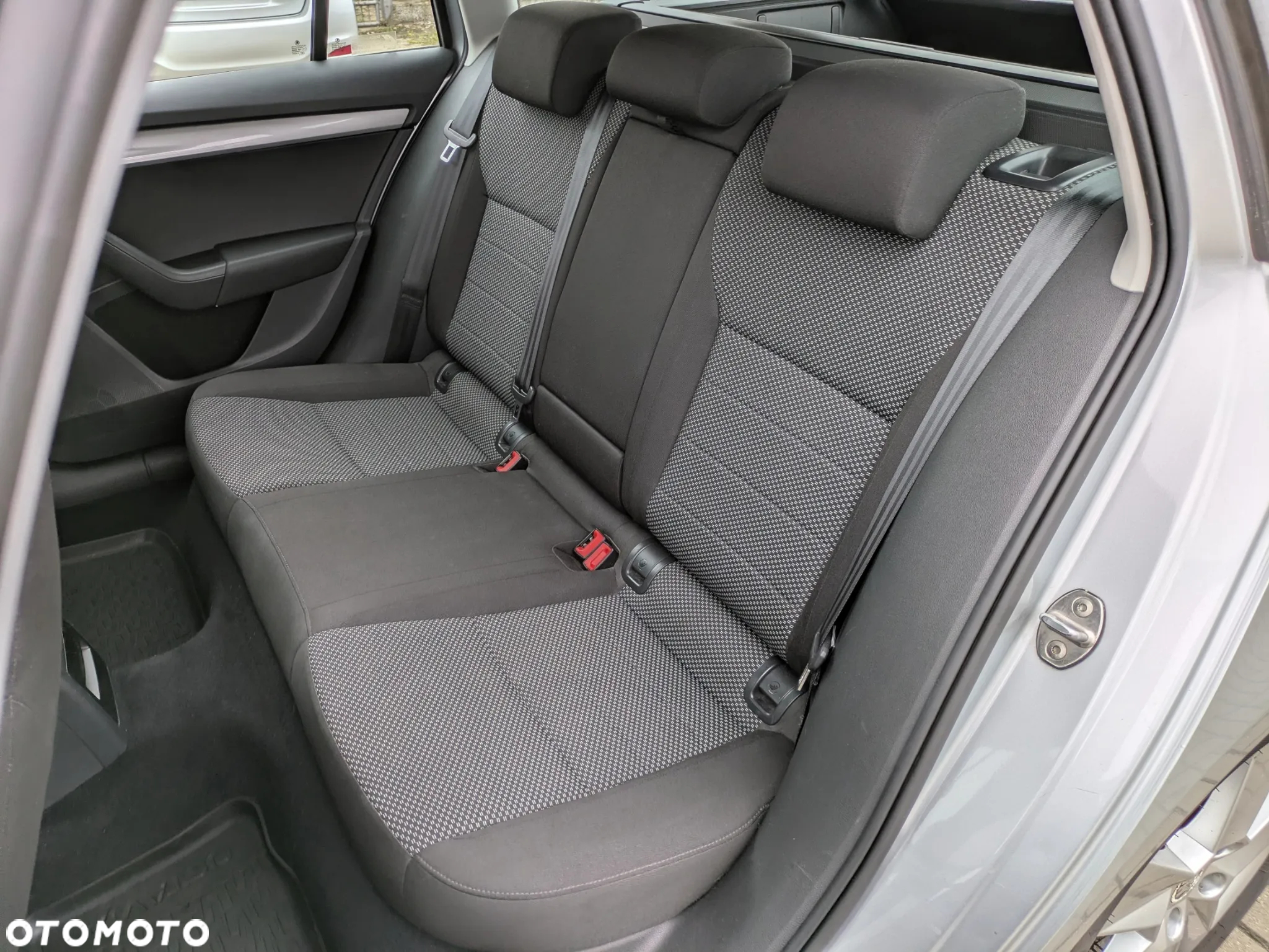 Skoda Octavia 1.4 TSI Ambition DSG - 23