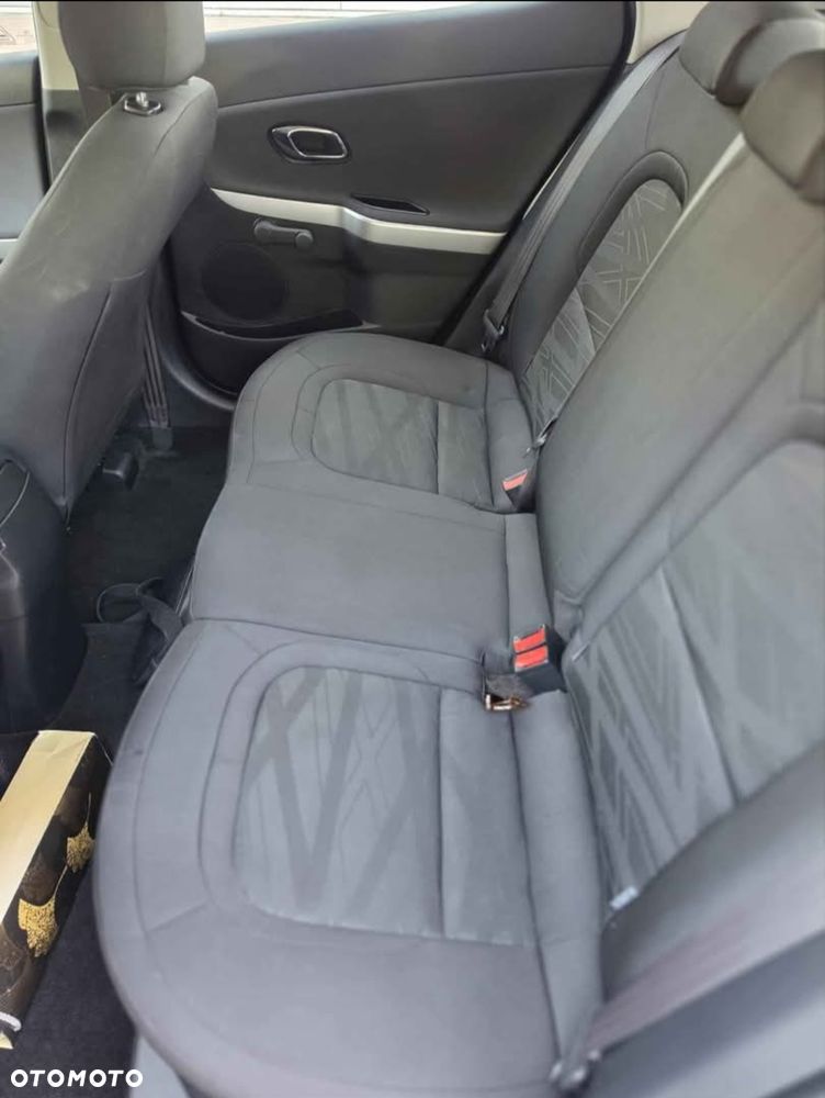 Kia Ceed 1.4 CRDi M - 7