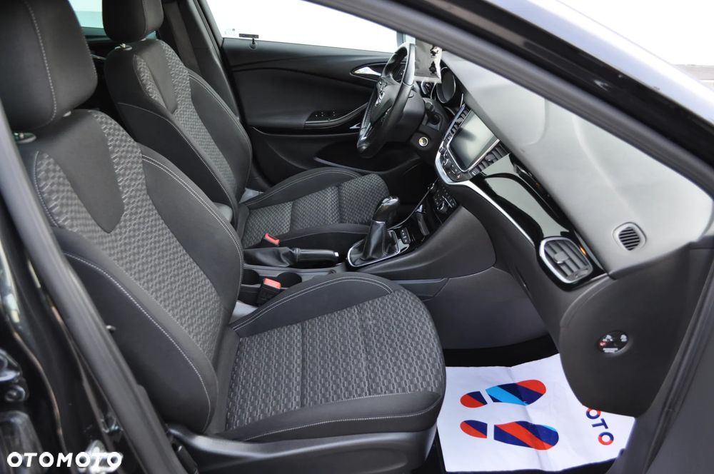 Opel Astra 2016