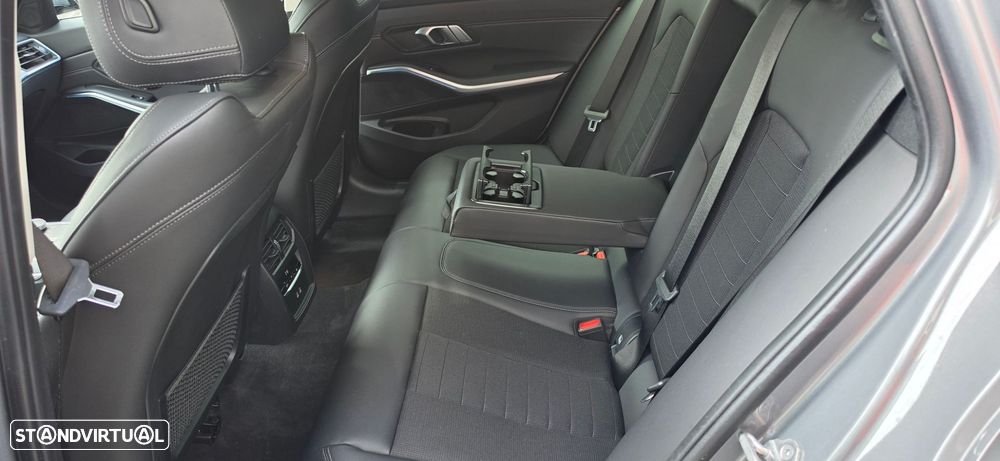 BMW 320 - 14