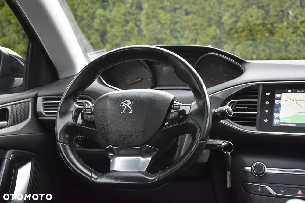 Peugeot 308 BlueHDi 120 Stop & Start Allure - 11