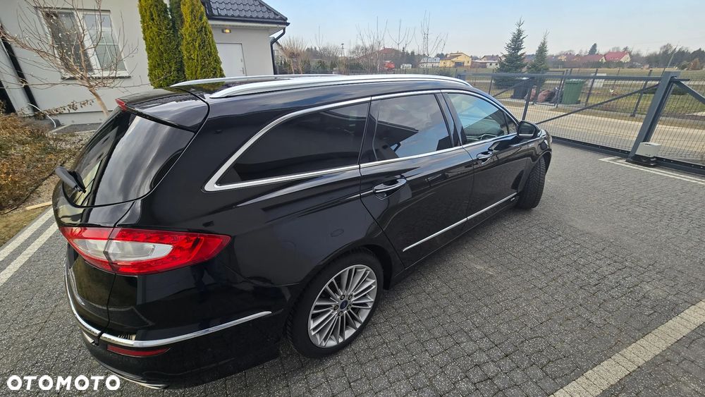 Ford Mondeo - 10