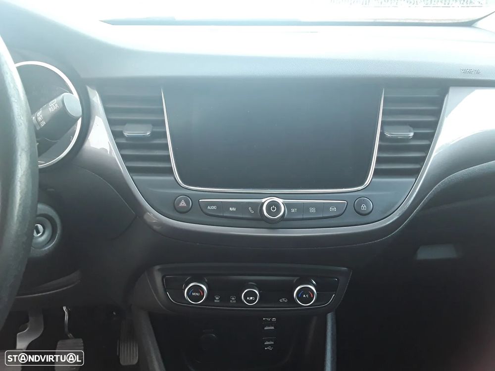Opel Crossland X - 14