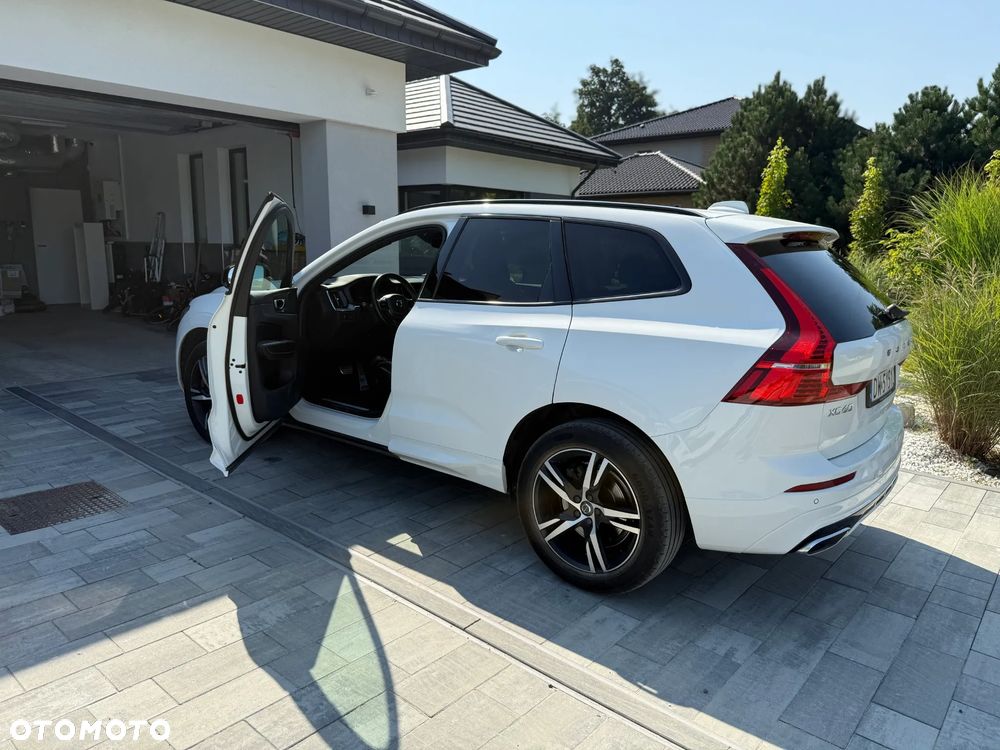 Volvo XC 60 D4 AWD R-Design - 10
