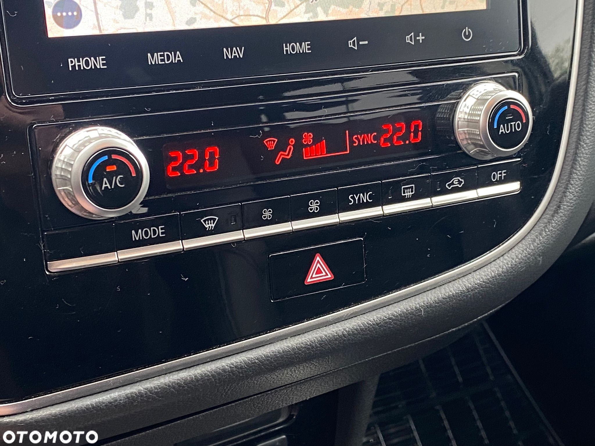 Mitsubishi Outlander PHEV Instyle - 17