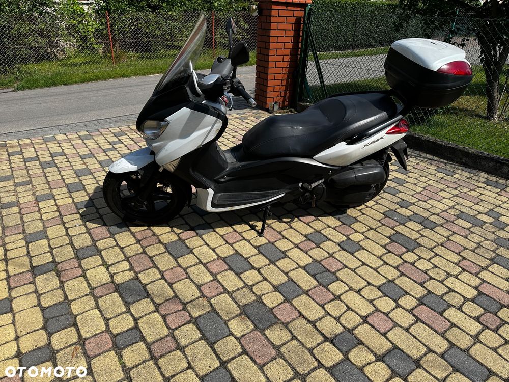 Yamaha X-max - 3