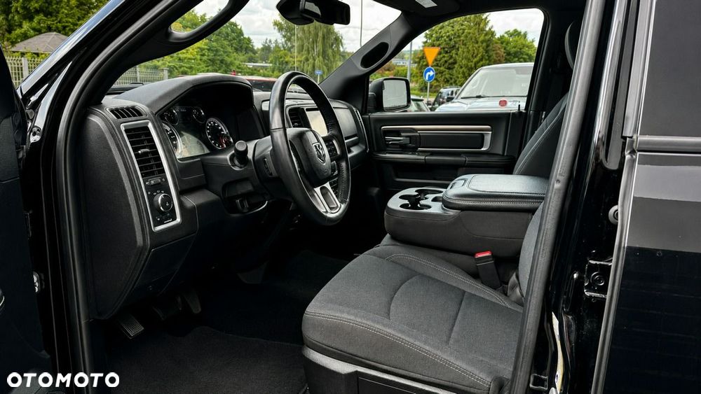Dodge RAM - 7