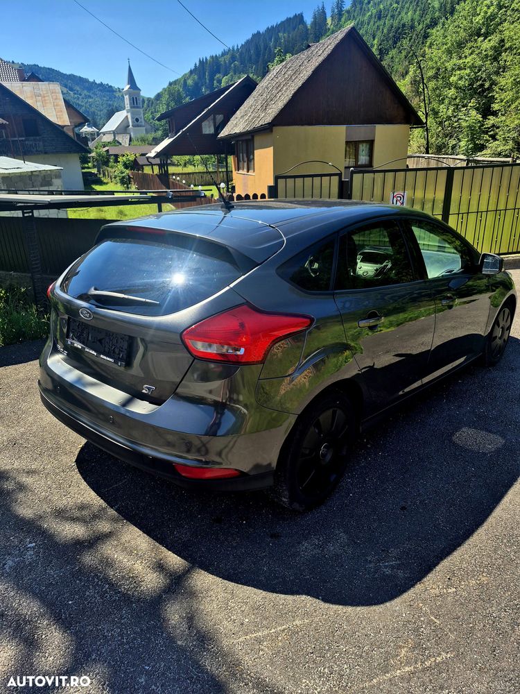 Ford Focus 1.5 TDCi DPF Start-Stopp-System Trend - 2