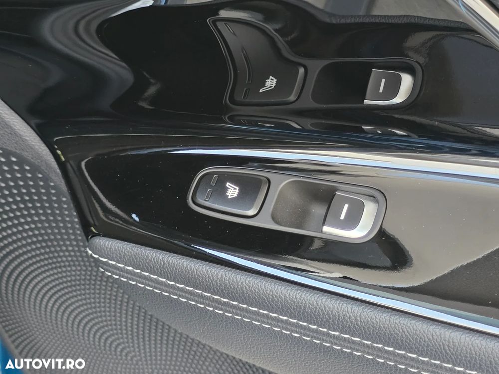 Kia Niro - 36