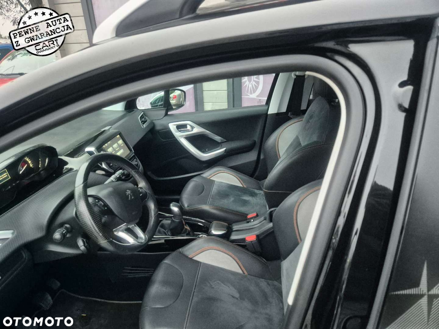 Peugeot 2008 - 12