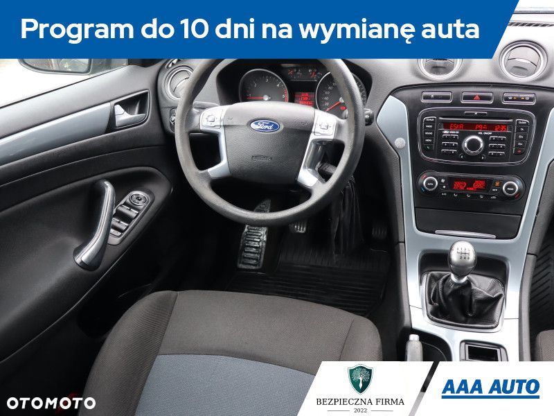 Ford Mondeo SW - 9