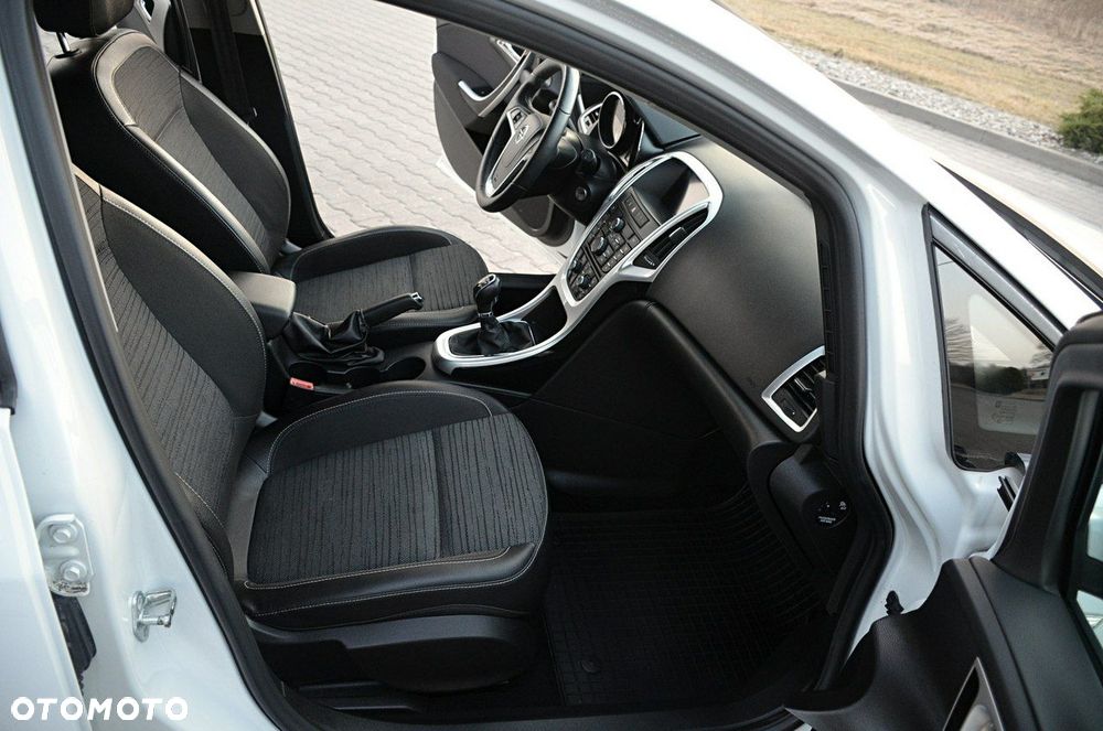 Opel Astra - 19