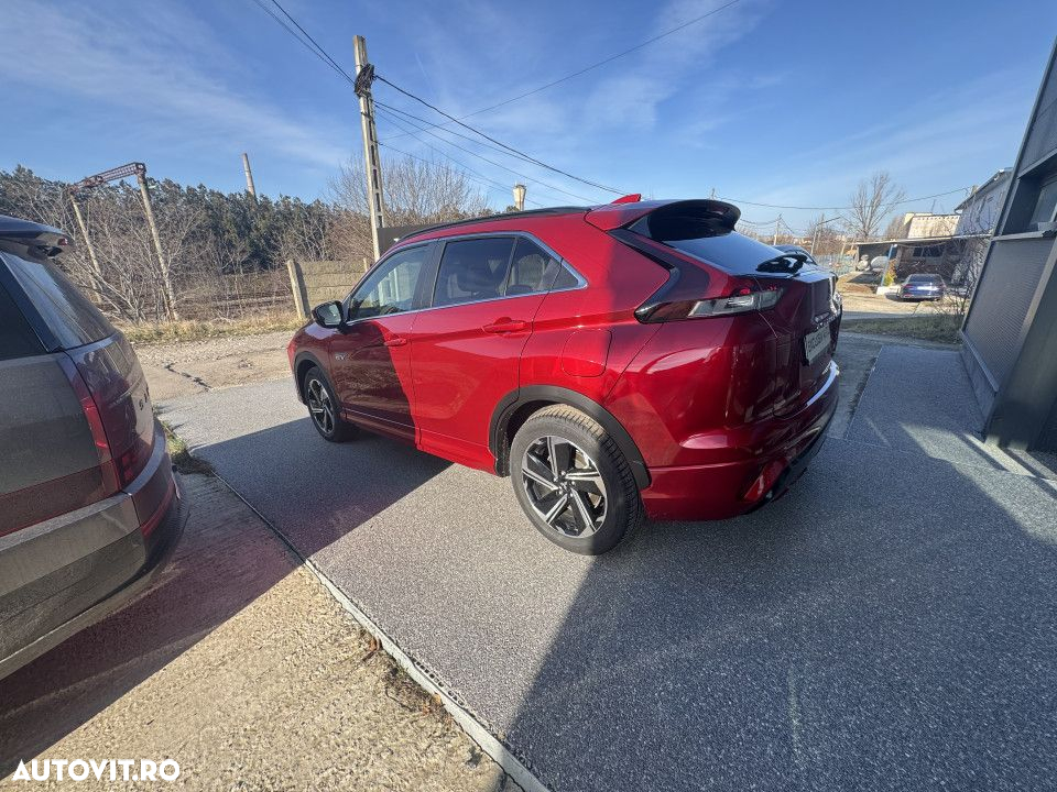 Mitsubishi Eclipse-Cross - 2