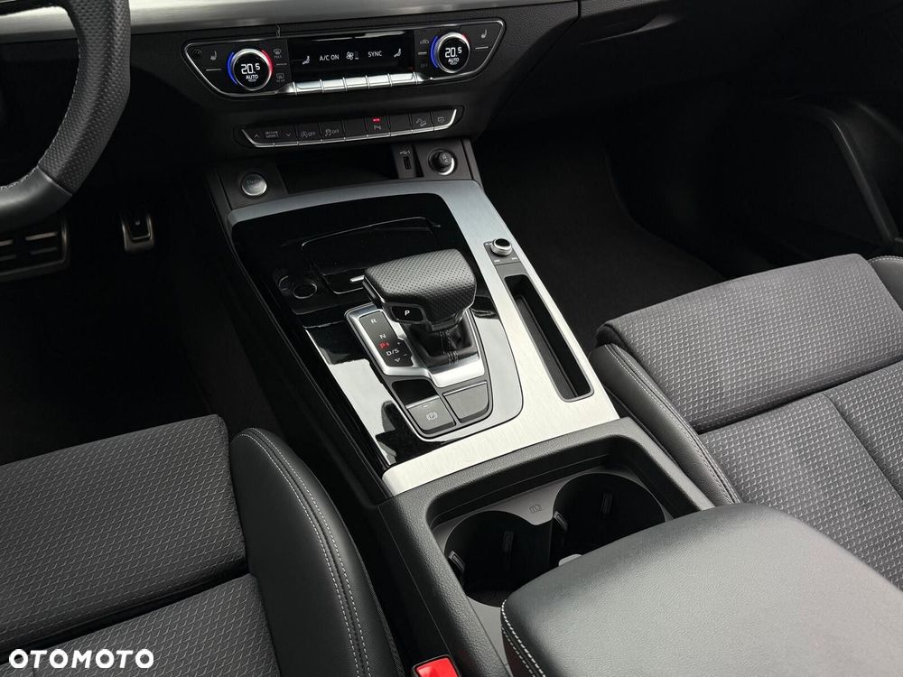 Audi Q5 40 TFSI mHEV Quattro S Line S tronic - 24