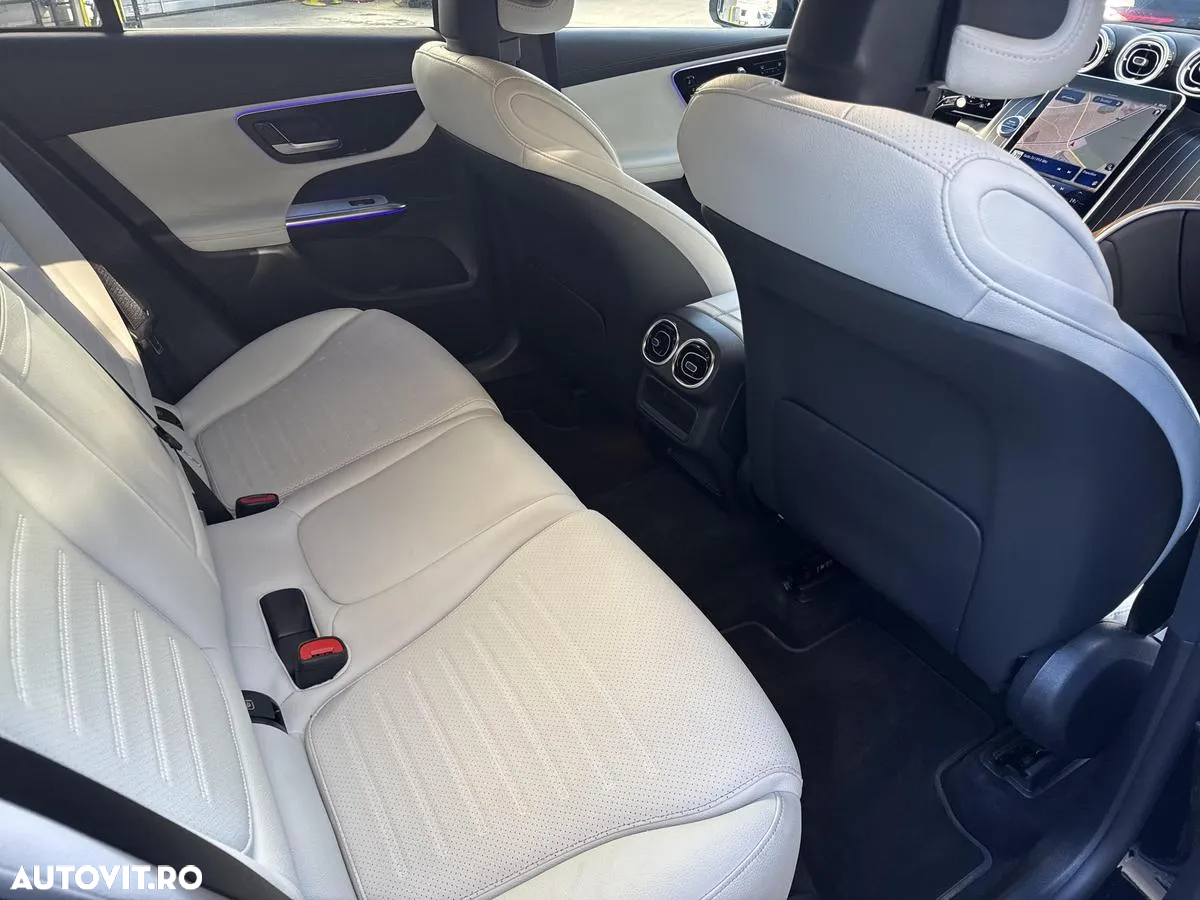 Mercedes-Benz GLC Coupe 300 e 4MATIC - 13