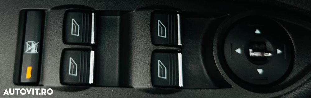 Ford Kuga 1.6 EcoBoost 2x4 Trend - 12