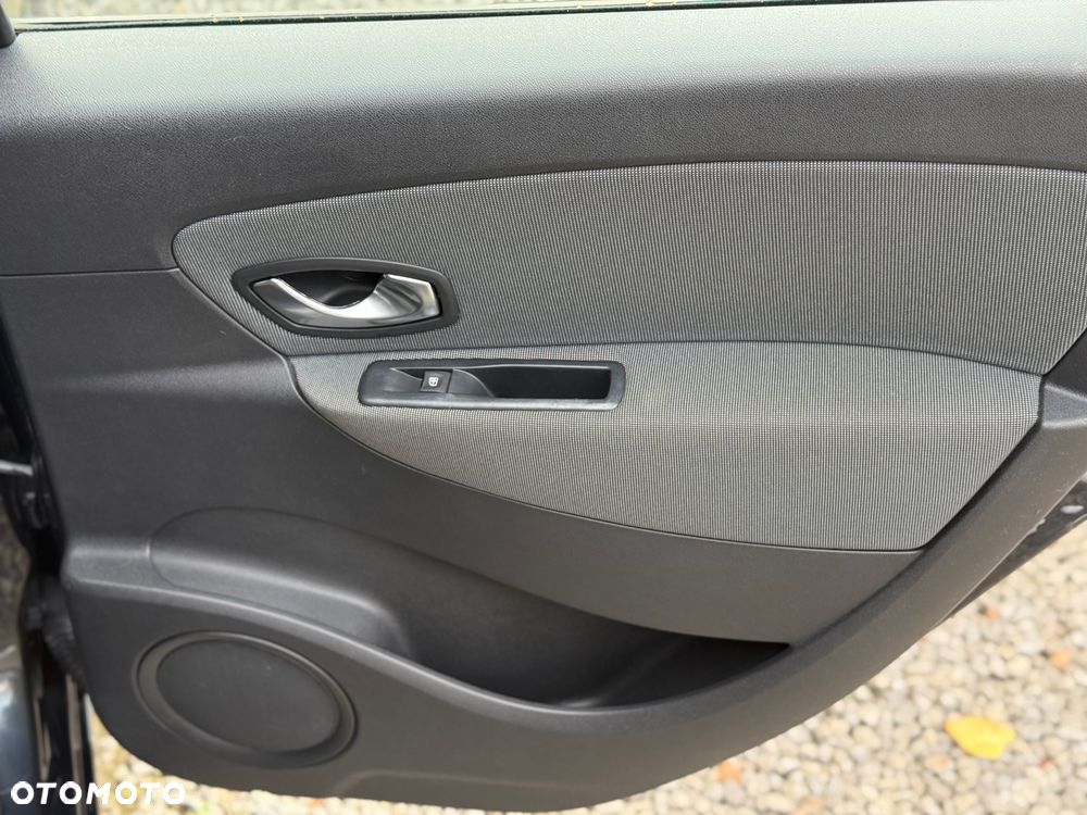 Renault Scenic - 28