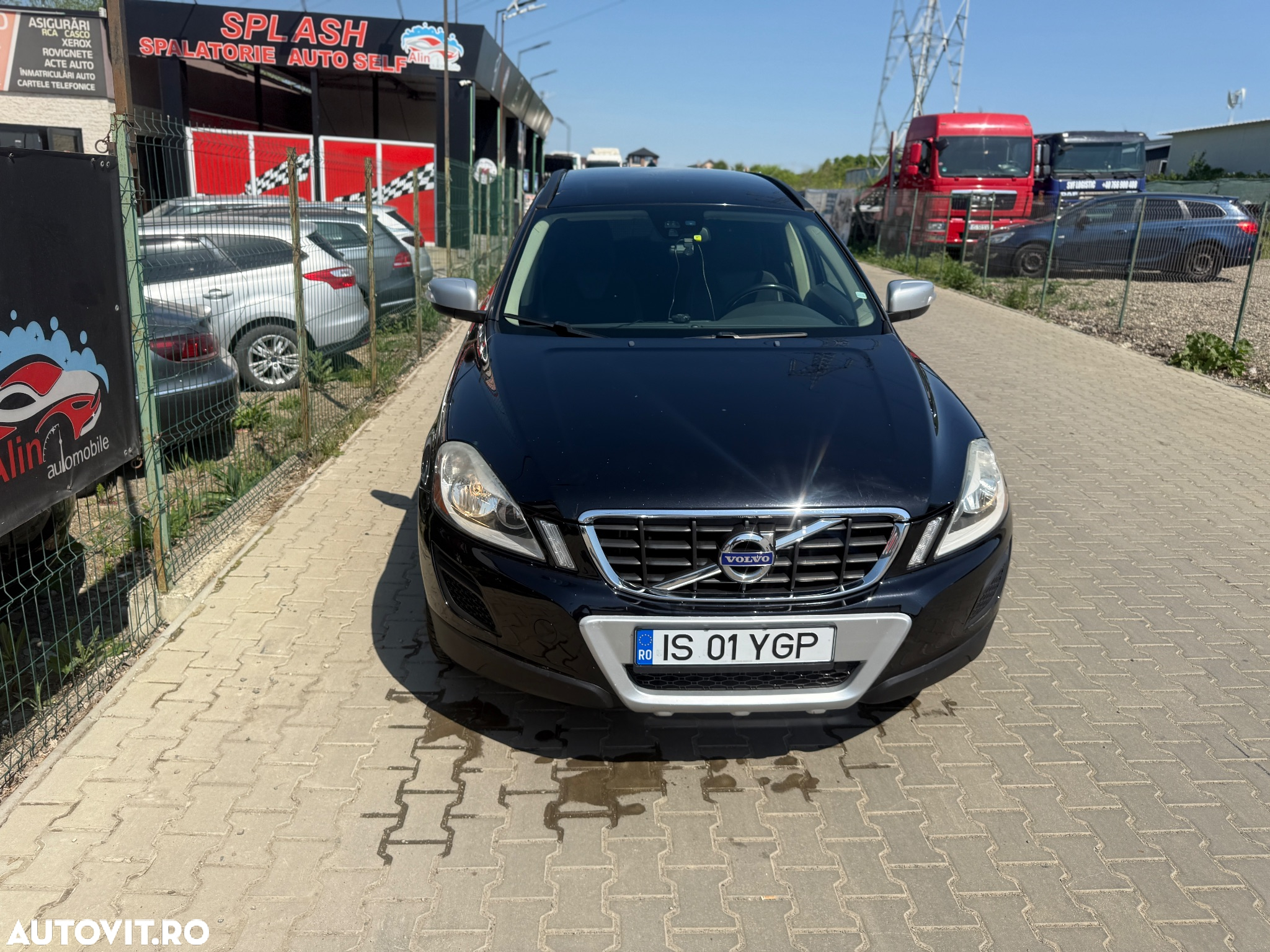 Volvo XC 60 2.4D AWD Momentum - 11