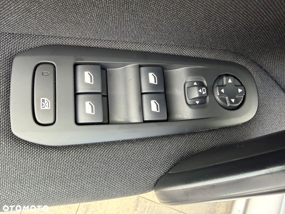 Peugeot 308 1.5 BlueHDi Business Line S&S - 38