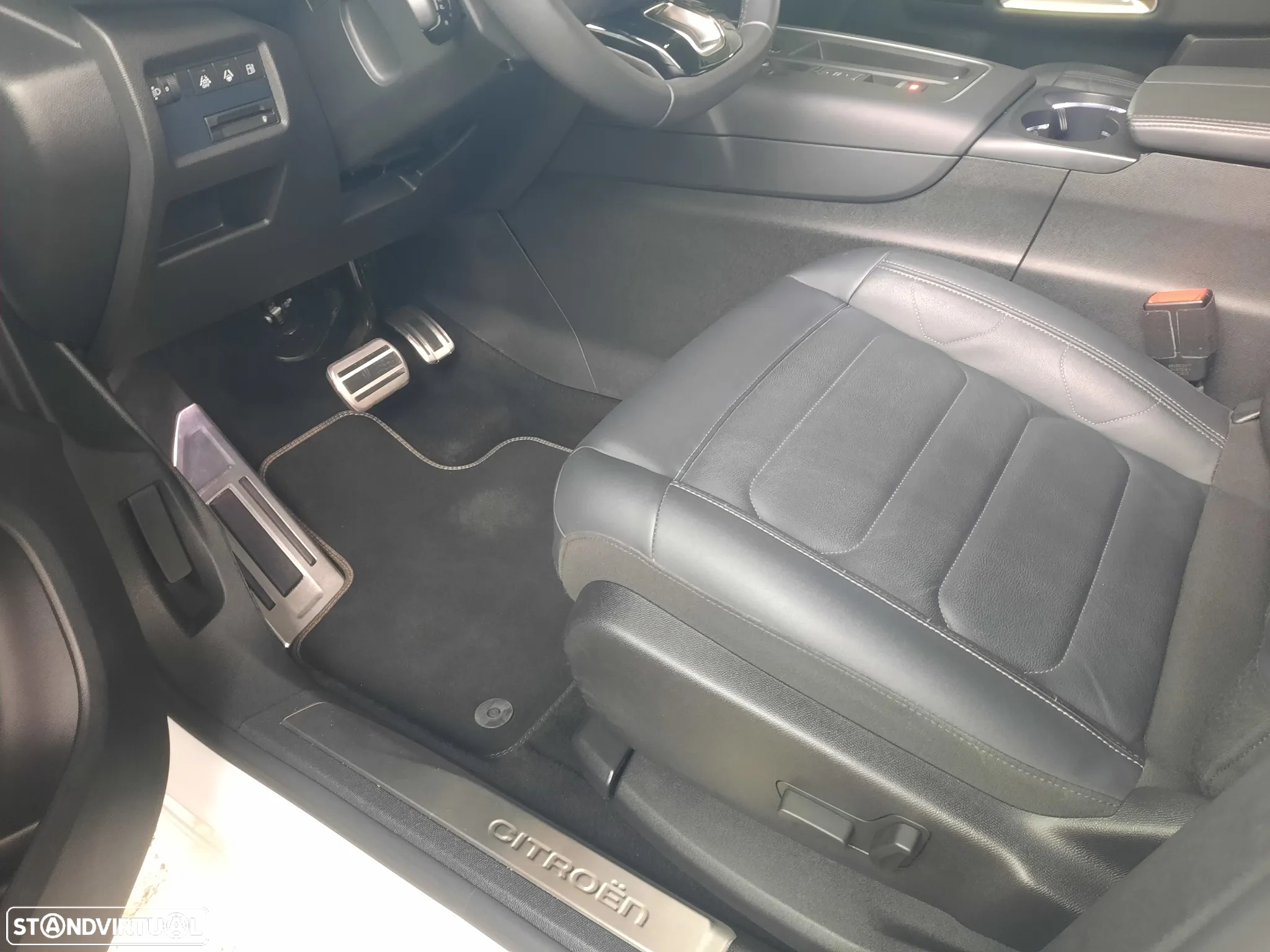 Citroën C5 Aircross 1.6 Hybrid Shine Pack e-EAT8 - 28