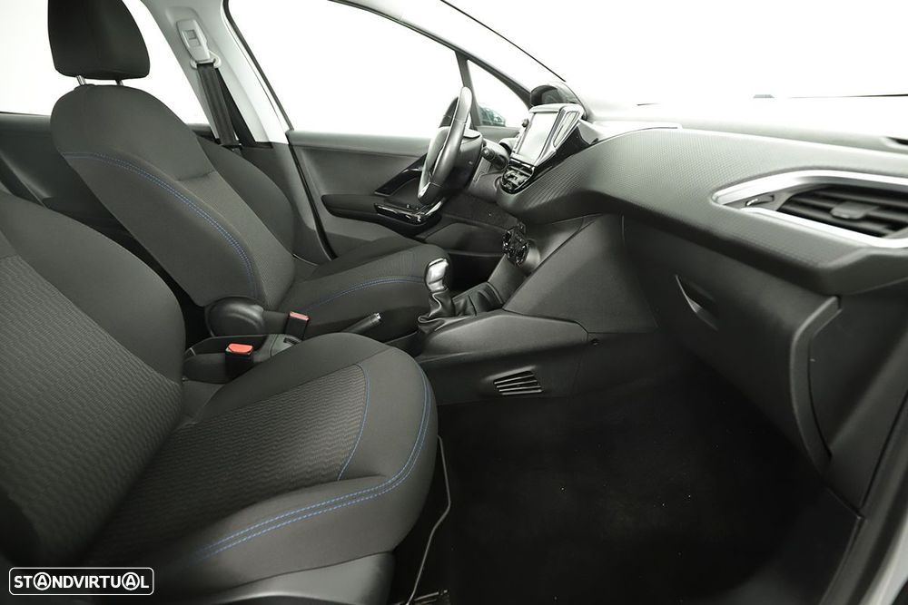 Peugeot 208 1.6 BlueHDi Style - 20