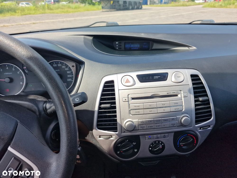 Hyundai i20 1.2 Edition Plus - 26