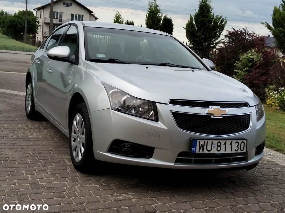 Chevrolet Cruze 1.6 LT - 17