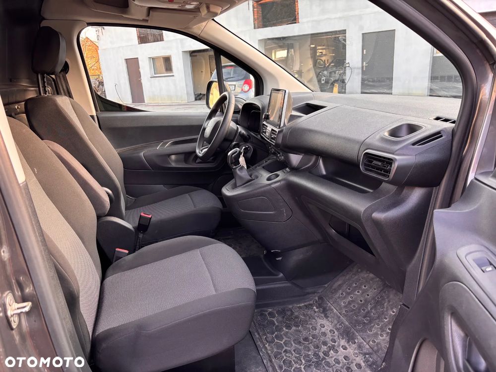 Citroën BERLINGO - 8