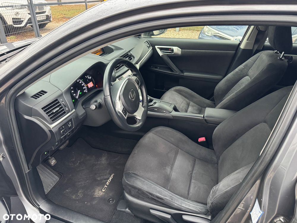 Lexus CT 200h Comfort - 9